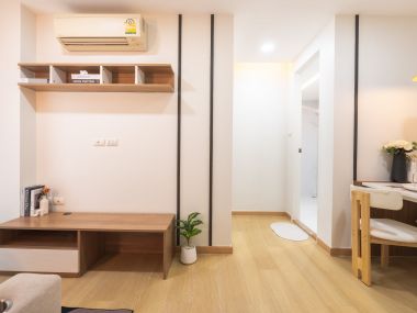 #Ratchada #HuaiKhwang || Large room, 32 sq.m. || 🚝 5 minutes to MRT Huai Khwang || 💵 Affordable monthly payments, only 9,xxx THB!!! || 🛍️ Fully furnished, ready to move in.