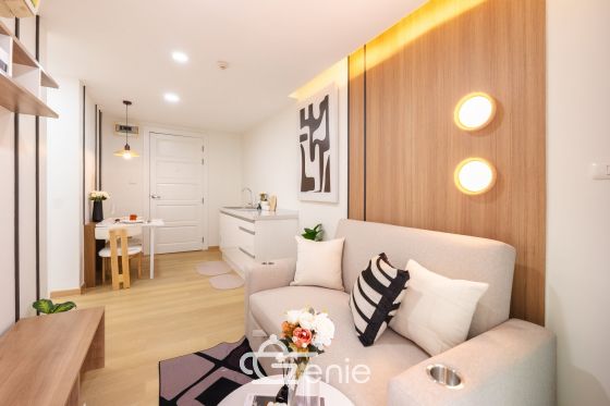 #Ratchada #HuaiKhwang || Large room, 32 sq.m. || ๐ 5 minutes to MRT Huai Khwang || ๐ต Affordable monthly payments, only 9,xxx THB!!! || ๐๏ธ Fully furnished, ready to move in.