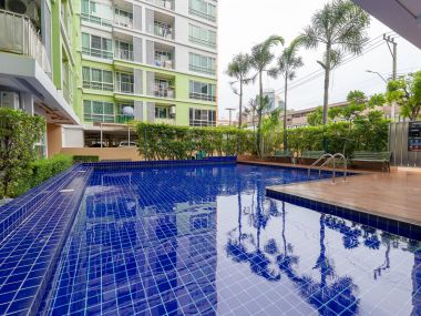 #Ratchada #HuaiKhwang || Large room, 32 sq.m. || 🚝 5 minutes to MRT Huai Khwang || 💵 Affordable monthly payments, only 9,xxx THB!!! || 🛍️ Fully furnished, ready to move in.
