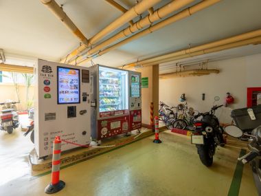 #Ratchada #HuaiKhwang || Large room, 32 sq.m. || 🚝 5 minutes to MRT Huai Khwang || 💵 Affordable monthly payments, only 9,xxx THB!!! || 🛍️ Fully furnished, ready to move in.