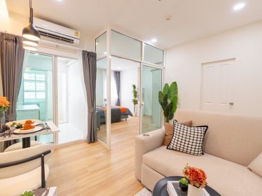 📌อยู่ #ห้วยขวาง แต่ได้คอนโดถูก || ✨ห้องใหญ่ 43ตร.ม. ||🚝 เดินถึง MRT ห้วยขวาง || 💵 ผ่อนเพียง 7,xxx เท่านั้น!! || 🤩ใกล้แหล่งงาน เดินทางสะดวก || 🛍️เฟอร์ครบพร้อมเข้าอยู่