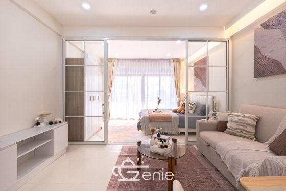 #Ramkhamhaeng #HuaMak || Large room, price under 2 million baht || 🚈 Near MRT Lam Sali Intersection || 💵 Installments as low as 6,xxx baht!! || 🎓 5 minutes to Ramkhamhaeng University || 🛍️ Fully furnished, ready to move in. Owner selling directly, only one unit available. Interested? Message me quickly! 😊 Condo Fak Khao Pode (Ramkhamhaeng 40) Project 📍 https://share.google/Slc7muQM35punc9tN This room is decorated in a Modern Japanese style, perfectly blending simplicity with warmth. It uses earth tones, wooden furniture, and warm white lighting. It helps create a calm and relaxing atmosphere, giving you the feeling of being on vacation every time you come home. . ✅ Room Details • Spacious 38 square meters of living space 🤯 • 1 Bedroom • 1 Bathroom • Separate open kitchen • 18th floor, Building 3 • Fully furnished, ready to move in. . >>> Price only 1.79 million baht <<< . 🔸Amenities🔸 💪🏻Fitness Center 🔒 Key Card access system, 24-hour CCTV 👮🏻♂️ CCTV & 24-hour security guard 🚘 Parking . 🔸Nearby Landmarks🔸 Transportation • MRT Yellow Line, Lam Sali Intersection Station • MRT Sri Kreetha Station • Airport Rail Link Hua Mak Shopping Centers • The Mall Lifestore Bangkapi • Makro Bangkapi • Lotus's Bangkapi Educational Institutions • Ramkhamhaeng University • Assumption University Hua Mak Campus • National Institute of Development Administration (NIDA) Medical Center • Ramkhamhaeng Hospital • Samitivej Srinakarin Hospital • Vejthani Hospital . Interested in loan application consultation, press 1️⃣ Interested in scheduling a viewing, press 2️⃣ Inquire about booking, press 3️⃣ Interested? Message us in Inbox! Or Line: @genie-property.com ## Hotline 📱 082-549-6669, 095-495-5463, 093-232-9888 ## #secondhandcondo #newlyrenovatedcondo #genieproperty #secondhandcondo #condonearbts #condo #renovated #affordablecondo #condonearbts #fullyfurnishedcondo #affordableinstallments #cheaperthanrent #OwnerSelling #Ramkhamhaeng #HuaMak #RamkhamhaengUniversity #CornHouseCondo #MRT #TheMallBangkapi #RamkhamhaengHospital #RamkhamhaengCondo #UsedCondoForSale