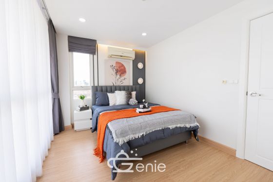 Walking distance to the mall and MRT Srinakarin || ✨Spacious 40 sq.m. room || 💵 Affordable monthly payments of only 7,xxx THB!!! || 🚝 Walking distance to MRT Suan Luang Rama IX Station || 🛍️ 500 m to Seacon Square || Fully furnished and ready to move in.  Owner selling directly. Only one room available. Interested? Message me now! 😊 Elements Srinakarin Project📍 https://share.google/78QLiHEHAcfrMF0B2  This room is decorated in a Modern Luxury style, featuring a striking white and black color scheme with black lines, adding dimension and a luxurious feel. The furniture features a simple yet detailed design, complemented by warm white lighting that creates a cozy and inviting atmosphere, reminiscent of a premium hotel.  ✅ Room Details • Spacious 39.6 square meters of living space 🤯 • 1 Bedroom • 1 Bathroom • Separate open kitchen • 7th Floor, Building B4, Building 3 • Fully furnished; move-in ready!  >>> Price: Only 2.29 Million Baht <<<  🔸Amenities🔸 🌊 Swimming Pool 💪🏻 Fitness Center 📕 Multipurpose Room 🌳 Relaxation Garden 🔒 Key Card Access System, 24-hour CCTV 👮🏻‍♂️ CCTV & 24-hour Security Guard 🚘 Parking  🔸Nearby Landmarks🔸 Transportation • MRT Suan Luang Rama IX Station • MRT Srinakarin 38 Station  Shopping Centers • Seacon Square • Lotus Express • 7-11 • Srinakarin Train Night Market Nearby Amenities: • Makro Srinakarin • Paradise Place • Central Plaza Bangna • Little Walk Bangna • The Bangkok Mall • Mega Bangna Educational Institutions: • Dusit Thani College • Triam Udom Suksa Pattanakarn School • Kasem Bundit University • Montessori International School Bangkok • Stamford University • Assumption University • Wells International School • Berkeley International School Medical Centers: • Thai Nakarin Hospital • Sikarin Hospital • Vibharam Hospital • Samitivej Srinakarin Hospital  Interested in loan application consultation? Press 1️⃣ Interested in viewing a room? Press 2️⃣ Inquiring about booking? Press 3️⃣ Interested? Send a message via Inbox! or Line: @genie-property.com ## Hotline 📱 082-549-6669, 095-495-5463, 093-232-9888 ##  #UsedCondo #NewlyRenovatedCondo #genieproperty #UsedCondoNearMRT #Condo #Renovated #AffordableCondo #CondoNearBTS #FullyFurnishedCondo #LowInstallments #CheaperThanRent #OwnerSelling #Srinakarin #SeaconSquare #SuanLuangRama9 #MRT #SrinakarinCondo #UsedCondoForSale