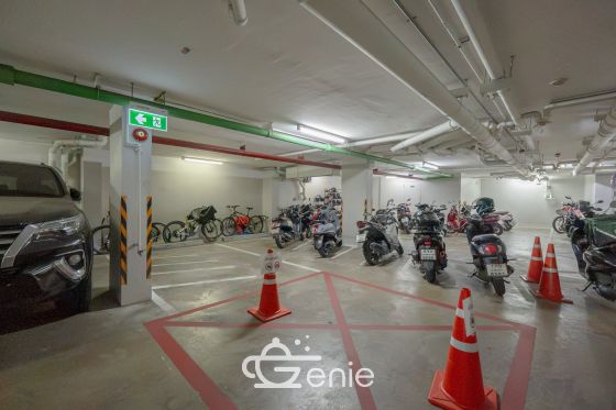 Walking distance to the mall and MRT Srinakarin || ✨Spacious 40 sq.m. room || 💵 Affordable monthly payments of only 7,xxx THB!!! || 🚝 Walking distance to MRT Suan Luang Rama IX Station || 🛍️ 500 m to Seacon Square || Fully furnished and ready to move in.  Owner selling directly. Only one room available. Interested? Message me now! 😊 Elements Srinakarin Project📍 https://share.google/78QLiHEHAcfrMF0B2  This room is decorated in a Modern Luxury style, featuring a striking white and black color scheme with black lines, adding dimension and a luxurious feel. The furniture features a simple yet detailed design, complemented by warm white lighting that creates a cozy and inviting atmosphere, reminiscent of a premium hotel.  ✅ Room Details • Spacious 39.6 square meters of living space 🤯 • 1 Bedroom • 1 Bathroom • Separate open kitchen • 7th Floor, Building B4, Building 3 • Fully furnished; move-in ready!  >>> Price: Only 2.29 Million Baht <<<  🔸Amenities🔸 🌊 Swimming Pool 💪🏻 Fitness Center 📕 Multipurpose Room 🌳 Relaxation Garden 🔒 Key Card Access System, 24-hour CCTV 👮🏻‍♂️ CCTV & 24-hour Security Guard 🚘 Parking  🔸Nearby Landmarks🔸 Transportation • MRT Suan Luang Rama IX Station • MRT Srinakarin 38 Station  Shopping Centers • Seacon Square • Lotus Express • 7-11 • Srinakarin Train Night Market Nearby Amenities: • Makro Srinakarin • Paradise Place • Central Plaza Bangna • Little Walk Bangna • The Bangkok Mall • Mega Bangna Educational Institutions: • Dusit Thani College • Triam Udom Suksa Pattanakarn School • Kasem Bundit University • Montessori International School Bangkok • Stamford University • Assumption University • Wells International School • Berkeley International School Medical Centers: • Thai Nakarin Hospital • Sikarin Hospital • Vibharam Hospital • Samitivej Srinakarin Hospital  Interested in loan application consultation? Press 1️⃣ Interested in viewing a room? Press 2️⃣ Inquiring about booking? Press 3️⃣ Interested? Send a message via Inbox! or Line: @genie-property.com ## Hotline 📱 082-549-6669, 095-495-5463, 093-232-9888 ##  #UsedCondo #NewlyRenovatedCondo #genieproperty #UsedCondoNearMRT #Condo #Renovated #AffordableCondo #CondoNearBTS #FullyFurnishedCondo #LowInstallments #CheaperThanRent #OwnerSelling #Srinakarin #SeaconSquare #SuanLuangRama9 #MRT #SrinakarinCondo #UsedCondoForSale