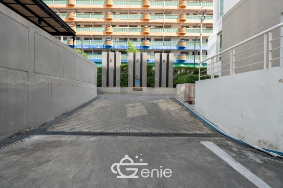 Walking distance to the mall and MRT Srinakarin || ✨Spacious 40 sq.m. room || 💵 Affordable monthly payments of only 7,xxx THB!!! || 🚝 Walking distance to MRT Suan Luang Rama IX Station || 🛍️ 500 m to Seacon Square || Fully furnished and ready to move in.  Owner selling directly. Only one room available. Interested? Message me now! 😊 Elements Srinakarin Project📍 https://share.google/78QLiHEHAcfrMF0B2  This room is decorated in a Modern Luxury style, featuring a striking white and black color scheme with black lines, adding dimension and a luxurious feel. The furniture features a simple yet detailed design, complemented by warm white lighting that creates a cozy and inviting atmosphere, reminiscent of a premium hotel.  ✅ Room Details • Spacious 39.6 square meters of living space 🤯 • 1 Bedroom • 1 Bathroom • Separate open kitchen • 7th Floor, Building B4, Building 3 • Fully furnished; move-in ready!  >>> Price: Only 2.29 Million Baht <<<  🔸Amenities🔸 🌊 Swimming Pool 💪🏻 Fitness Center 📕 Multipurpose Room 🌳 Relaxation Garden 🔒 Key Card Access System, 24-hour CCTV 👮🏻‍♂️ CCTV & 24-hour Security Guard 🚘 Parking  🔸Nearby Landmarks🔸 Transportation • MRT Suan Luang Rama IX Station • MRT Srinakarin 38 Station  Shopping Centers • Seacon Square • Lotus Express • 7-11 • Srinakarin Train Night Market Nearby Amenities: • Makro Srinakarin • Paradise Place • Central Plaza Bangna • Little Walk Bangna • The Bangkok Mall • Mega Bangna Educational Institutions: • Dusit Thani College • Triam Udom Suksa Pattanakarn School • Kasem Bundit University • Montessori International School Bangkok • Stamford University • Assumption University • Wells International School • Berkeley International School Medical Centers: • Thai Nakarin Hospital • Sikarin Hospital • Vibharam Hospital • Samitivej Srinakarin Hospital  Interested in loan application consultation? Press 1️⃣ Interested in viewing a room? Press 2️⃣ Inquiring about booking? Press 3️⃣ Interested? Send a message via Inbox! or Line: @genie-property.com ## Hotline 📱 082-549-6669, 095-495-5463, 093-232-9888 ##  #UsedCondo #NewlyRenovatedCondo #genieproperty #UsedCondoNearMRT #Condo #Renovated #AffordableCondo #CondoNearBTS #FullyFurnishedCondo #LowInstallments #CheaperThanRent #OwnerSelling #Srinakarin #SeaconSquare #SuanLuangRama9 #MRT #SrinakarinCondo #UsedCondoForSale