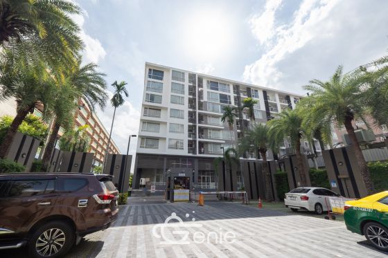 Walking distance to the mall and MRT Srinakarin || ✨Spacious 40 sq.m. room || 💵 Affordable monthly payments of only 7,xxx THB!!! || 🚝 Walking distance to MRT Suan Luang Rama IX Station || 🛍️ 500 m to Seacon Square || Fully furnished and ready to move in.  Owner selling directly. Only one room available. Interested? Message me now! 😊 Elements Srinakarin Project📍 https://share.google/78QLiHEHAcfrMF0B2  This room is decorated in a Modern Luxury style, featuring a striking white and black color scheme with black lines, adding dimension and a luxurious feel. The furniture features a simple yet detailed design, complemented by warm white lighting that creates a cozy and inviting atmosphere, reminiscent of a premium hotel.  ✅ Room Details • Spacious 39.6 square meters of living space 🤯 • 1 Bedroom • 1 Bathroom • Separate open kitchen • 7th Floor, Building B4, Building 3 • Fully furnished; move-in ready!  >>> Price: Only 2.29 Million Baht <<<  🔸Amenities🔸 🌊 Swimming Pool 💪🏻 Fitness Center 📕 Multipurpose Room 🌳 Relaxation Garden 🔒 Key Card Access System, 24-hour CCTV 👮🏻‍♂️ CCTV & 24-hour Security Guard 🚘 Parking  🔸Nearby Landmarks🔸 Transportation • MRT Suan Luang Rama IX Station • MRT Srinakarin 38 Station  Shopping Centers • Seacon Square • Lotus Express • 7-11 • Srinakarin Train Night Market Nearby Amenities: • Makro Srinakarin • Paradise Place • Central Plaza Bangna • Little Walk Bangna • The Bangkok Mall • Mega Bangna Educational Institutions: • Dusit Thani College • Triam Udom Suksa Pattanakarn School • Kasem Bundit University • Montessori International School Bangkok • Stamford University • Assumption University • Wells International School • Berkeley International School Medical Centers: • Thai Nakarin Hospital • Sikarin Hospital • Vibharam Hospital • Samitivej Srinakarin Hospital  Interested in loan application consultation? Press 1️⃣ Interested in viewing a room? Press 2️⃣ Inquiring about booking? Press 3️⃣ Interested? Send a message via Inbox! or Line: @genie-property.com ## Hotline 📱 082-549-6669, 095-495-5463, 093-232-9888 ##  #UsedCondo #NewlyRenovatedCondo #genieproperty #UsedCondoNearMRT #Condo #Renovated #AffordableCondo #CondoNearBTS #FullyFurnishedCondo #LowInstallments #CheaperThanRent #OwnerSelling #Srinakarin #SeaconSquare #SuanLuangRama9 #MRT #SrinakarinCondo #UsedCondoForSale