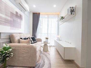 🔥อัพเกรดชีวิตที่ #รามคำแหง || 💵ไม่ถึง 2 ล้าน ||✨ห้องใหญ่ แต่งหรู 30 ตร.ม. || 💵ผ่อนเพียง 7,xxxเท่านั้น!! || ใกล้ Airport Rail Link || || 🛍️ เฟอร์ครบ พร้อมเข้าอยู่