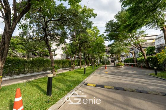 🔥อัพเกรดชีวิตที่ #รามคำแหง || 💵ไม่ถึง 2 ล้าน ||✨ห้องใหญ่ แต่งหรู 30 ตร.ม. || 💵ผ่อนเพียง 7,xxxเท่านั้น!! || ใกล้ Airport Rail Link || || 🛍️ เฟอร์ครบ พร้อมเข้าอยู่