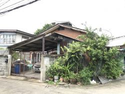 For sale!! Home at Ladprao 64  2 Bedroom 2 Bathroom 6,000,000 THB (Owner)