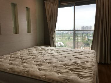 ปล่อยเช่า! Lumpini Place Rama9 - Ratchada ในราคาเพียง 15,000บาท/เดือน 1 ห้องนอน 1 ห้องน้ำ 37ตรม. ใกล้ MRT พระราม 9 เฟอร์นิเจอร์ครบพร้อมเข้าอยู่ PROP000373