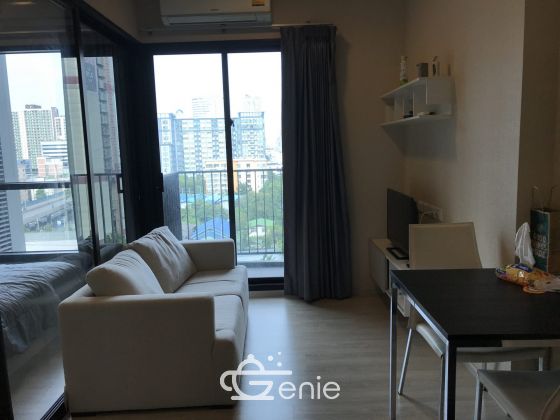 For sale at Consolette Midst Rama 9 1 Bedroom 1 Bathroom 4,500,000THB Fully furnished PROP000377