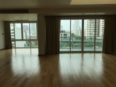 ให้เช่าเบลกราเวีย เรสสิเดนซ์ วิวสวย 4ห้องนอน 298ตรม ลิฟท์ส่วนตัว