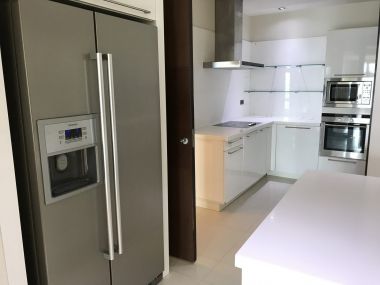 ให้เช่าเบลกราเวีย เรสสิเดนซ์ วิวสวย 4ห้องนอน 298ตรม ลิฟท์ส่วนตัว