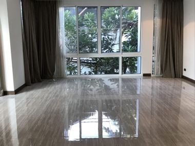 เช่า/ขาย เบลกราเวียเรสซิเดนซ์ 4ห้องนอน พร้อมห้องแม่บ้าน วิวสระน้ำ 298ตรม