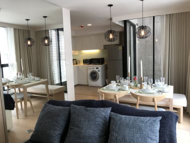 เช่าคอนโด liv@49 2 ห้องนอน duplex