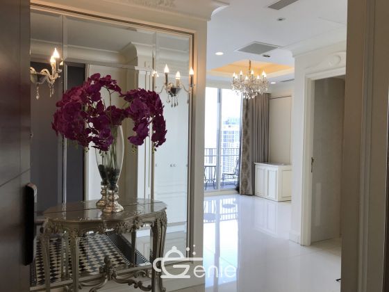 For Sale!!! Private Luxury Condominium in the heart of Thonglor