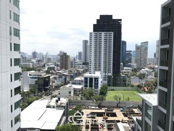 For rent at Quattro by Sansiri 2 Bedroom 2 Bathroom 63,000THB/month Fully furnished PROP000401
