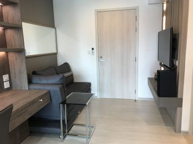 for rent at Life Asoke 1 Bedroom 1 Bathroom 20,000THB/month Fully furnished (can negotiate) PROP000407