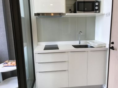 For rent at Chewathai Residence Asoke Style 1 Bedroom Loft 21,000THB/month Fully furnished PROP000409
