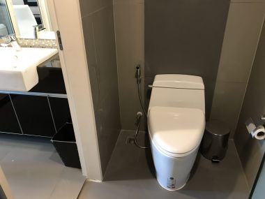 For rent at The Crest Sukhumvit 34 1 Bedroom 1 Bathroom 28,000THB/month Fully furnished PROP000422