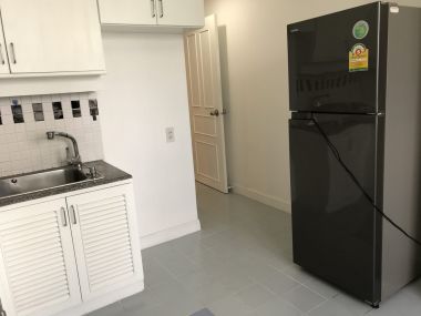 For rent at Acadamia Grand Tower 3 Bedroom 2 Bathroom 60,000THB/month Fully furnished PROP000440