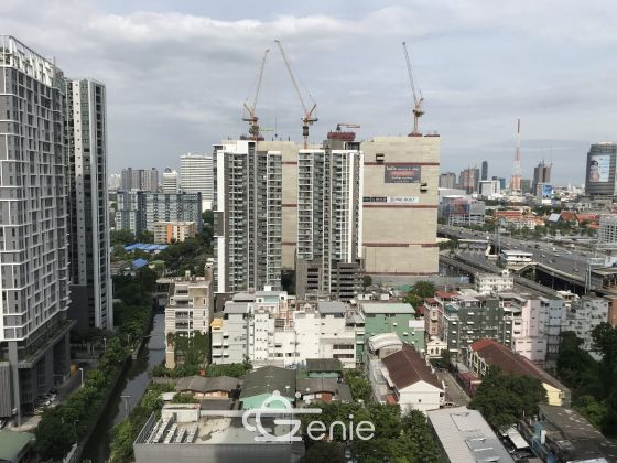 For rent at LIFE Asoke - Rama 9 Type Studio 26 Sq.m 14,000THB/month Fully furnished PROP000450