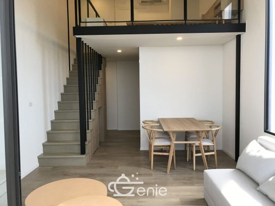 Double duplex with high floor. Siamese Sukhumvit 87 Onnut BTS close to Well International school