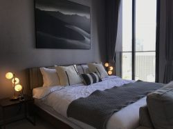 ** Hot Deal! ** For rent at Noble Ploenchit 1 Bathroom 1 Bedroom 31,000THB/month Fully furnished PROP000472