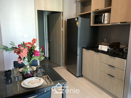 ** Hot Deal! ** For rent at Noble Ploenchit 1 Bathroom 1 Bedroom 31,000THB/month Fully furnished PROP000472