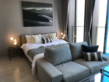 ** Hot Deal! ** For rent at Noble Ploenchit 1 Bathroom 1 Bedroom 31,000THB/month Fully furnished PROP000472