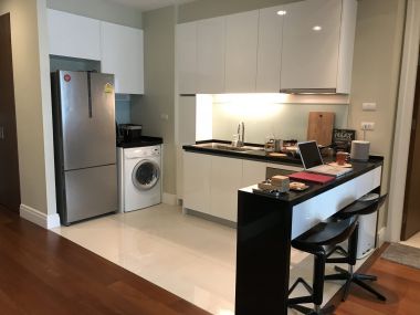 For Rent! at Bright Sukhumvit 24 90 Sq.m. 2 Bedroom 2 Bathroom 75,000THB/Month Fully furnished(K-0274)