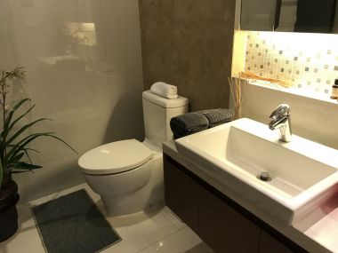 For Rent! at Bright Sukhumvit 24 90 Sq.m. 2 Bedroom 2 Bathroom 75,000THB/Month Fully furnished(K-0274)