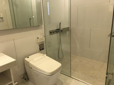 ขาย-เช่า The Bangkok Sathorn, Luxury Condominium with a Private Lift Access