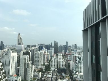 ปล่อยเช่า! The Edge Sukhumvit 23 ในราคาเพียง 55,000 บาท/เดือน 2 ห้องนอน 2 ห้องน้ำ 62.5ตรม ใกล้ BTS สุขุมวิท เฟอร์นิเจอร์ครบพร้อมเข้าอยู่ PROP000501