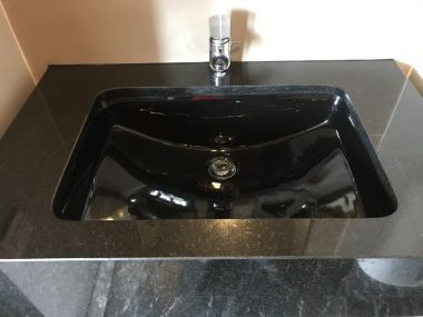 ปล่อยเช่า! The Edge Sukhumvit 23 ในราคาเพียง 55,000 บาท/เดือน 2 ห้องนอน 2 ห้องน้ำ 62.5ตรม ใกล้ BTS สุขุมวิท เฟอร์นิเจอร์ครบพร้อมเข้าอยู่ PROP000501