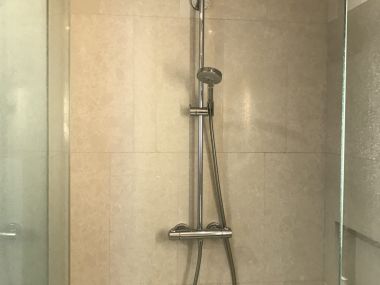 ปล่อยเช่า! Quattro by Sansiri ในราคาเพียง 70,000บาท/เดือน 2 ห้องนอน 2 ห้องน้ำ 84ตรม. ใกล้ BTS เอกมัย เฟอร์นิเจอร์ครบพร้อมเข้าอยู่ (ราคาต่อรองได้) PROP000502