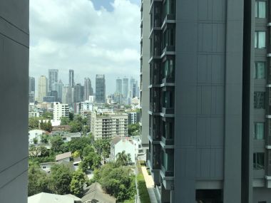 Noble Remix ให้เช่า ในราคาเพียง 27,000บาท/เดือน 1 ห้องนอน 1 ห้องน้ำ 42ตรม. ห้องใหญ่อยู่สบาย คอนโดเสย BTS ทองหล่อ เฟอร์นิเจอร์ครบพร้อมเข้าอยู่ (P-00680)