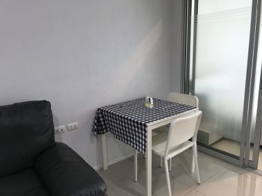 ราคาดี จนต้องรีบคว้า ให้เช่า! Aspire Rama9 1 ห้องนอน 39.5ตรม. ใกล้ MRTพระราม 9 เพียง 12,000บาท/เดือน  เฟอร์นิเจอร์ครบพร้อมเข้าอยู่