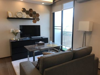 ปล่อยเช่า! The Remarkable Soonvijai 2 ในราคาเพียง 23,000บาท/เดือน 1 ห้องนอน 1 ห้องน้ำ 30.31ตรม. ใกล้ MRT เพชรบุรี เฟอร์นิเจอร์ครบพร้อมเข้าอยู่ PROP000517