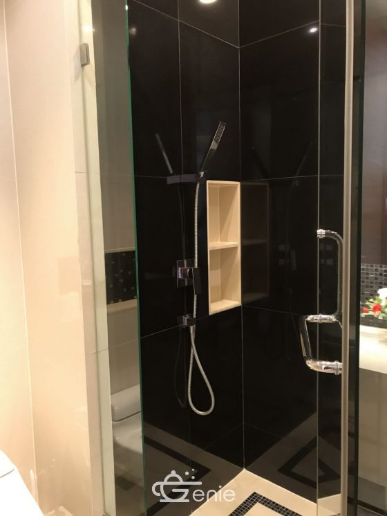For rent/Sale at The Address Sukhumvit 28 50,000THB/month Sale 18,200,000 THB (All Inclusive) 2 Bedroom 2 Bathroom Fully furnished