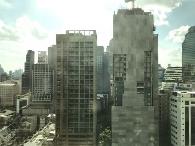 ปล่อยเช่า! The Address Sukhumvit 28 ในราคาเพียง 60,000บาท/เดือน 2 ห้องนอนขนาดใหญ่  67 ตรม. ใกล้ BTS พร้อมพงษ์ เฟอร์นิเจอร์ครบพร้อมเข้าอยู่