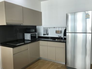 ** Hot Deal! ** For rent at 39 by Sansiri 1 Bedroom 1 Bathroom 48,000THB/month Fully furnished PROP000532