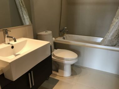 Noble Remix ให้เช่า ในราคาเพียง 24,000บาท/เดือน 1 ห้องนอน 1 ห้องน้ำ 42ตรม. ห้องใหญ่อยู่สบาย คอนโดเสย BTS ทองหล่อ เฟอร์นิเจอร์ครบพร้อมเข้าอยู่ (P-00685)