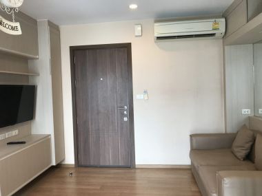 For sale at The Base Sukhumvit 77 1 Bedroom 1 Bathroom 2,833,000THB Transfer50/50 Fully furnished PROP000586