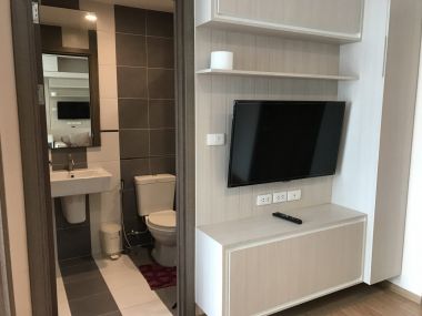 For sale at The Base Sukhumvit 77 1 Bedroom 1 Bathroom 2,833,000THB Transfer50/50 Fully furnished PROP000586