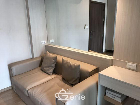 For sale at The Base Sukhumvit 77 1 Bedroom 1 Bathroom 2,833,000THB Transfer50/50 Fully furnished PROP000586