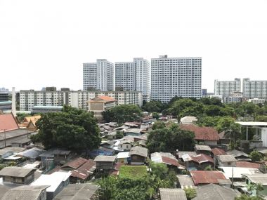 For sale at The Base Sukhumvit 77 1 Bedroom 1 Bathroom 2,833,000THB Transfer50/50 Fully furnished PROP000586
