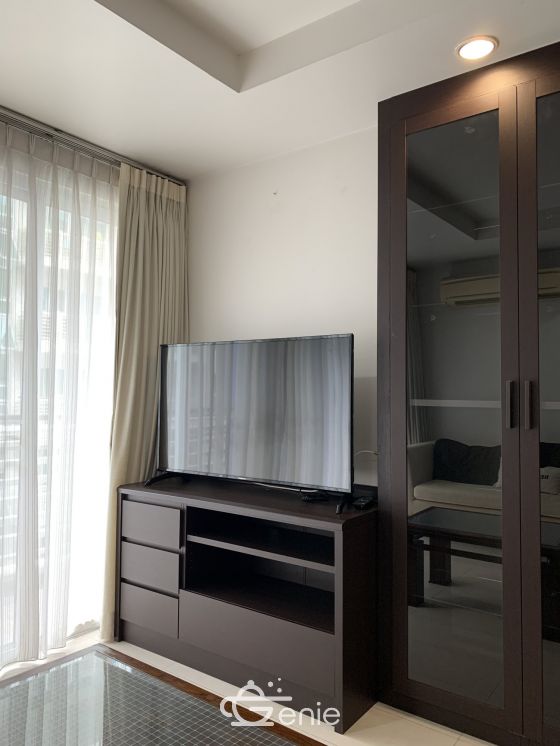 For rent at Avenue Sukhumvit 61 2 Bedroom 2 Bathroom 40,000THB/month Fully furnished (can negotiate)