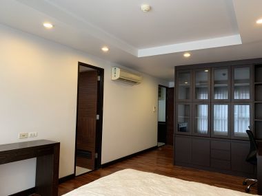 For rent at Avenue Sukhumvit 61 2 Bedroom 2 Bathroom 40,000THB/month Fully furnished (can negotiate)