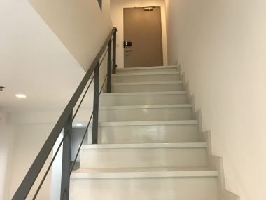 ปล่อยเช่า! Ideo Mobi Sukhumvit 81 ในราคาเพียง 30,000บาท/เดือน Type Duplex 1 ห้องนอน 45ตรม. ใกล้ BTS อ่อนนุช เฟอร์นิเจอร์ครบพร้อมเข้าอยู่ PROP000631